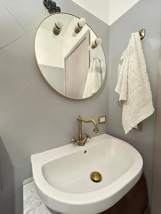 Fajra House Apartment Palermo Italy