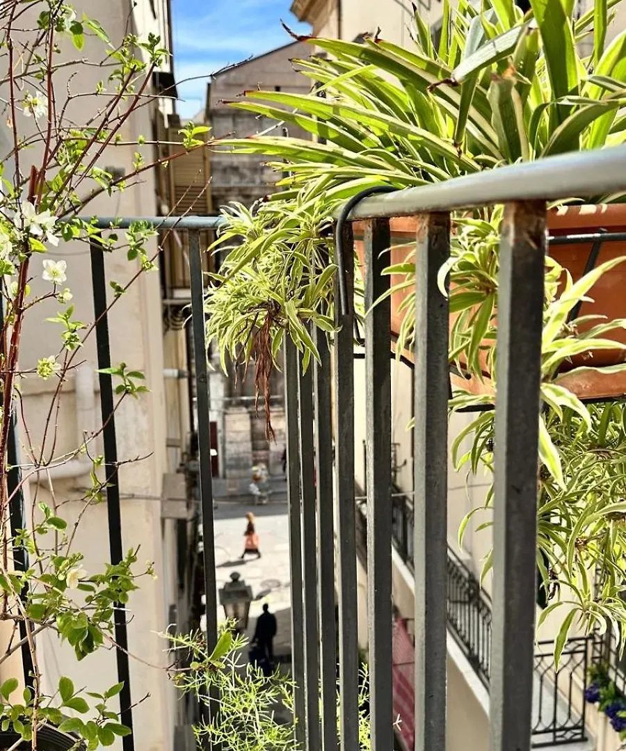 Fajra House Apartment Palermo 0*,  Italy